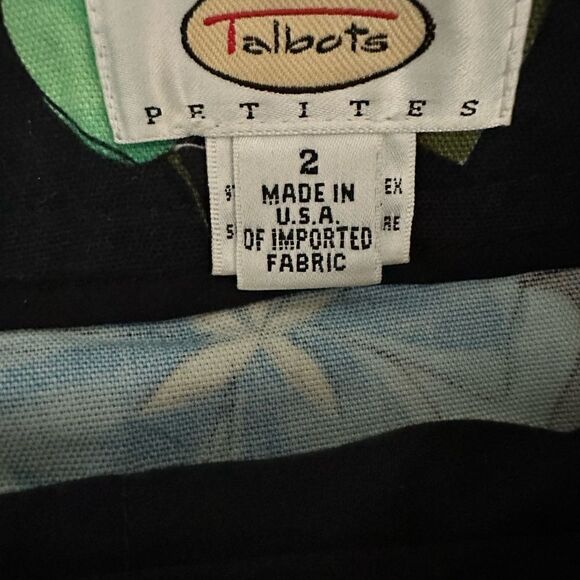EUC - Talbots Women’s Pencil Skirt Black Blue Floral with Pockets - Size 2 - Picture 4 of 5
